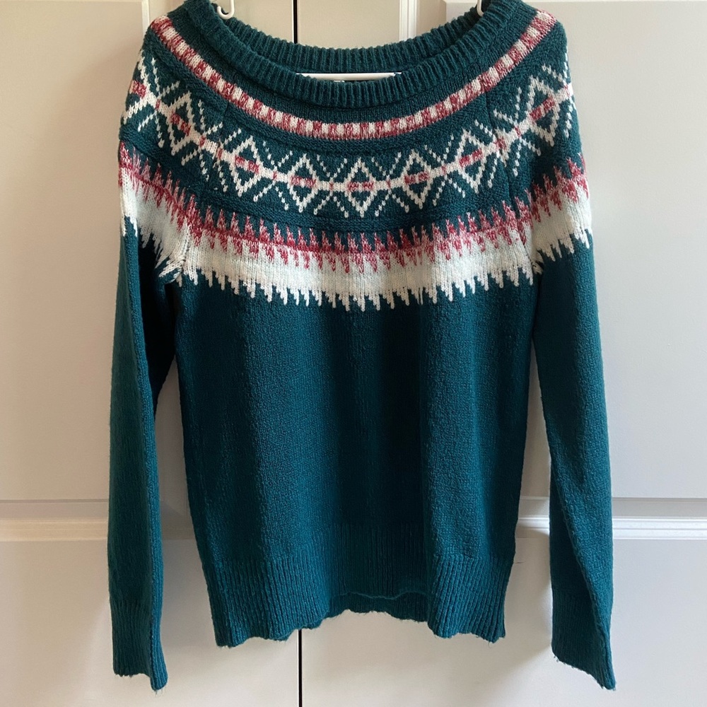 Green, red, and white sweater!